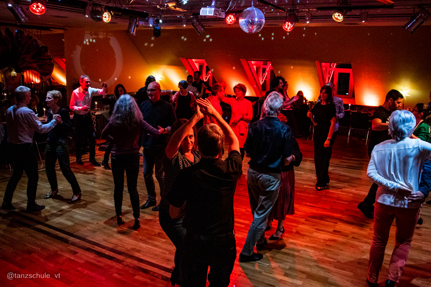 20221218 Vollrath Schlemmer Party 7325